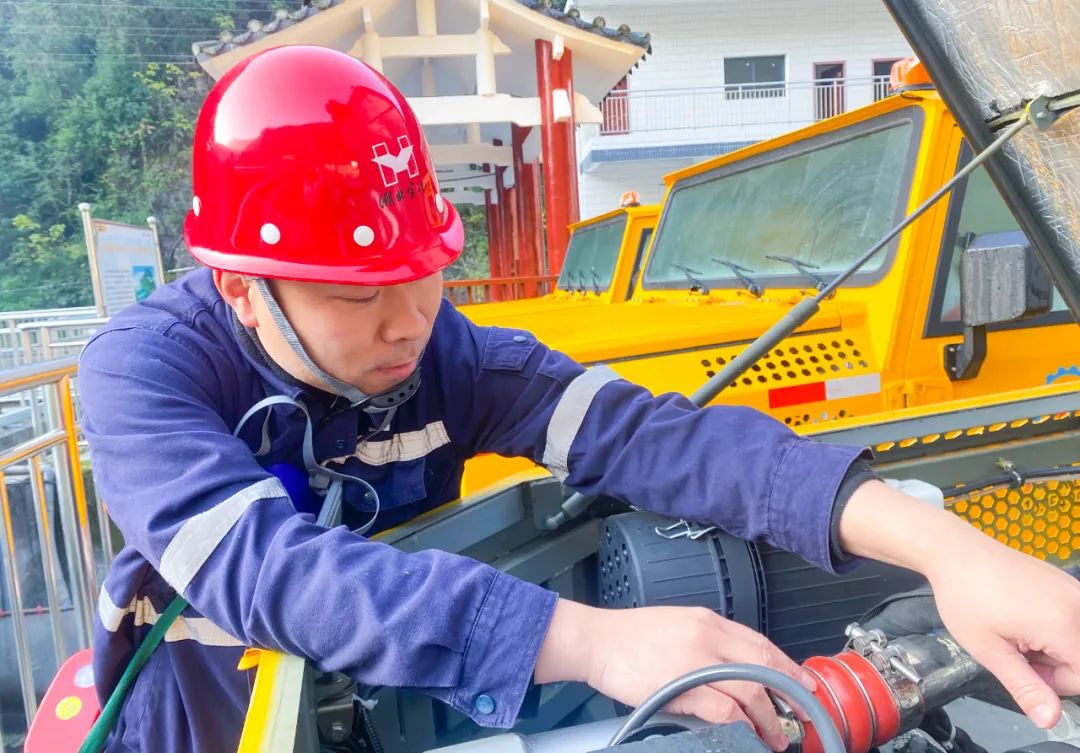 【宜化榜樣】宜化礦業(yè)余鵬程：不遺余力，用匠心書寫奮進(jìn)青春(圖3)