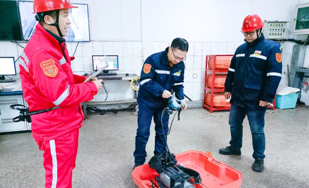 股份公司熱電維修班：精細(xì)管理強(qiáng)基礎(chǔ)，提升技能育人才(圖4)