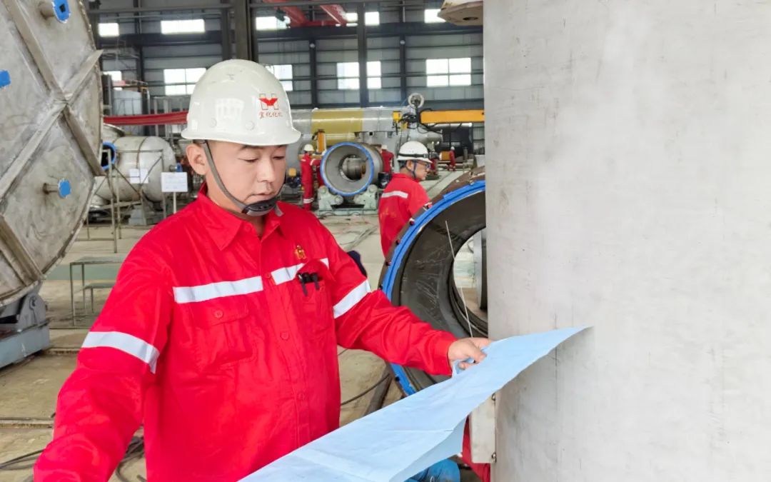 【宜化榜樣】化機(jī)公司杜國圣：加強(qiáng)班組管理，用實干詮釋擔(dān)當(dāng)(圖4)