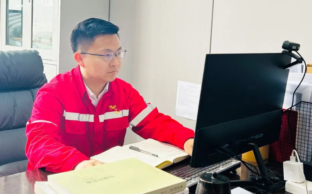 【宜化榜樣】化機(jī)公司田波：牢記職責(zé)使命，維護(hù)企業(yè)利益(圖4)